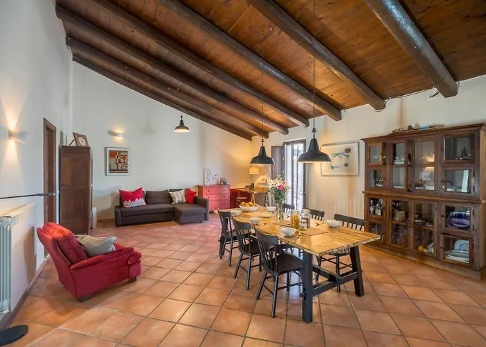 Semesterbostad Casa Castel Bagnolo